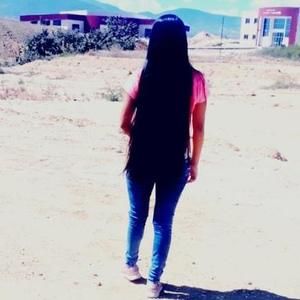 Meet your Posher, Briseyda